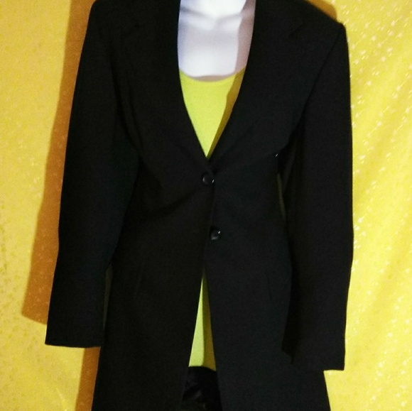 Blazer - Picture 5 of 7